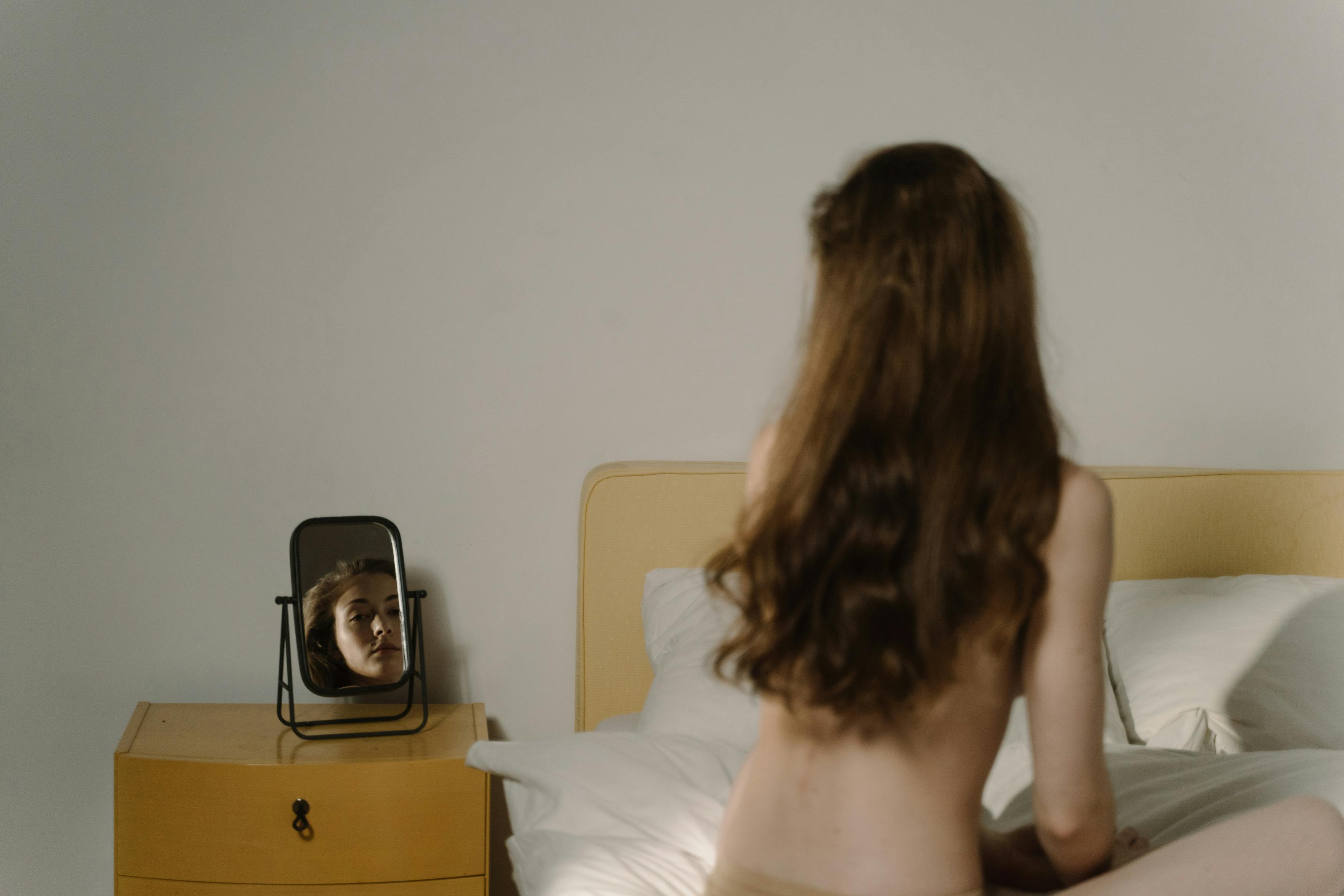 糖果传媒视频精选封面：工作室拍摄风格